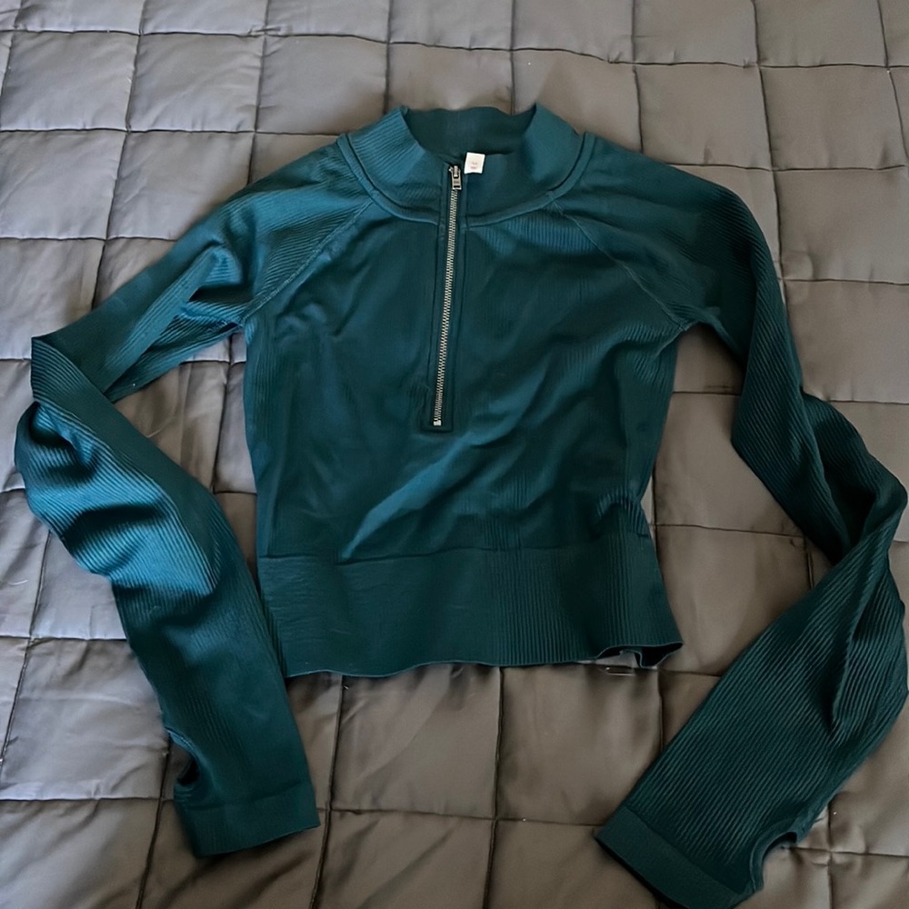 Medium Emerald Workout top